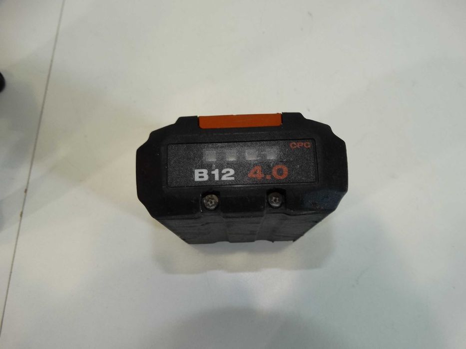 Hilti PM 40 MG - Мултилинеен лазер с зелен лъч