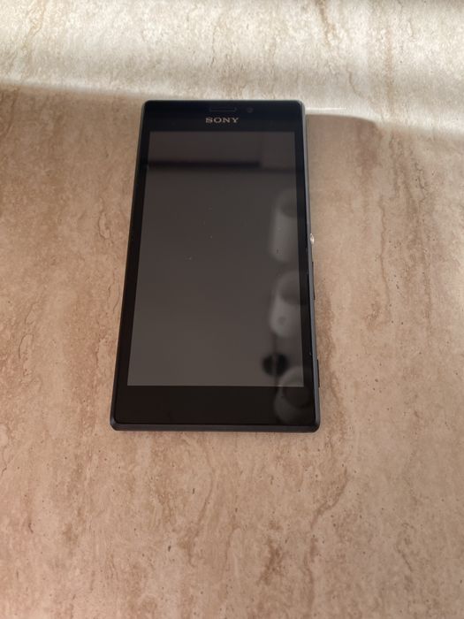 Sony Xperia D2303 8 GB вътрешна памет, място за допълнителна памет