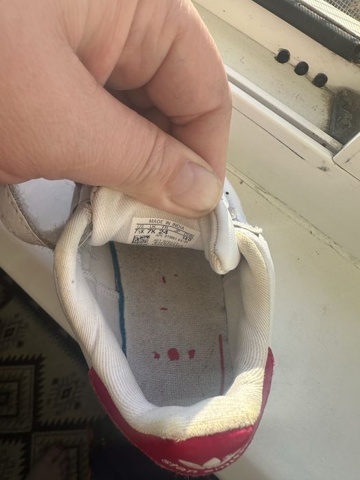 Кроссовки adidas