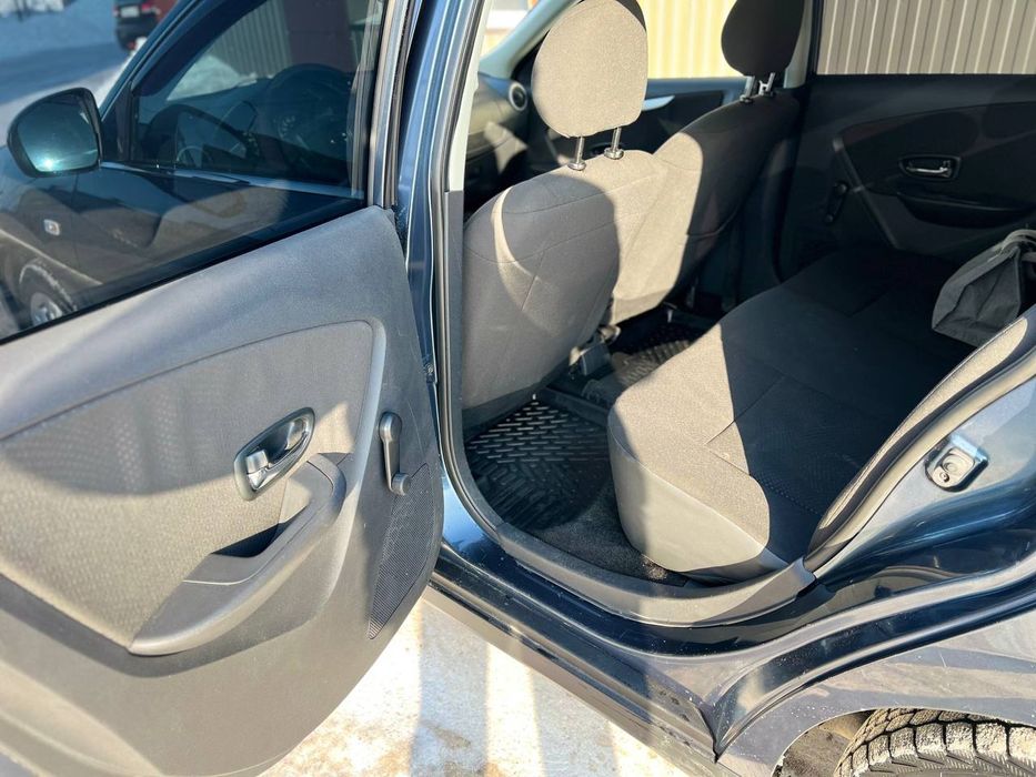 Продам Ниссан Альмера