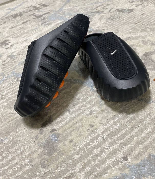 Тапочка Nike Mind 001
