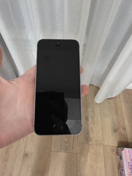 Iphone 5s в хорошем состоянии