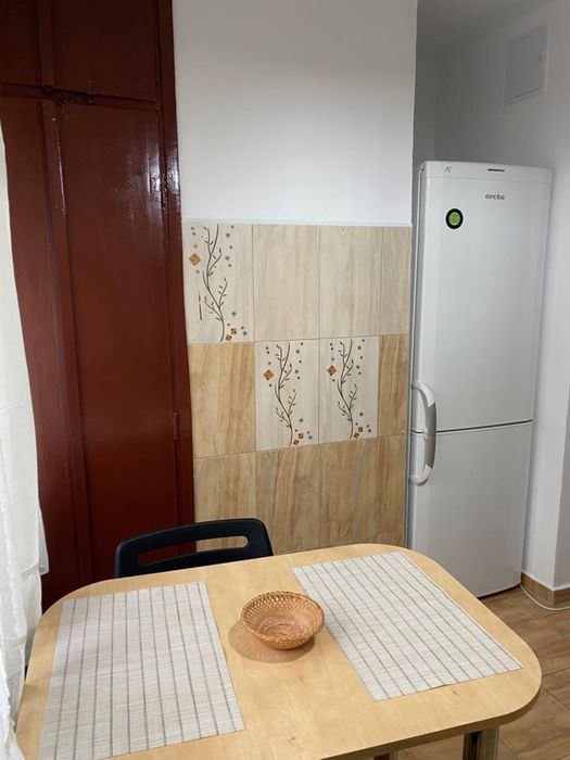 Inchiriez apt. 1 camera,str. Nasaud, Cluj-Napoca,  330 eur