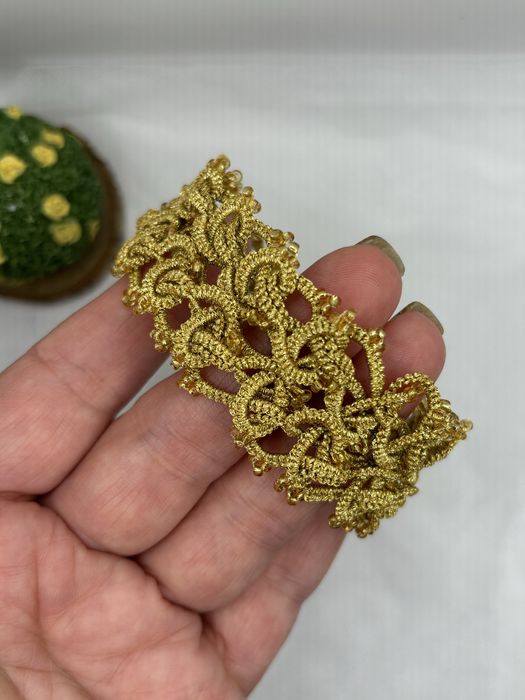 Гривна Златно Сияние Ръчно изработена Подарък за различни поводи