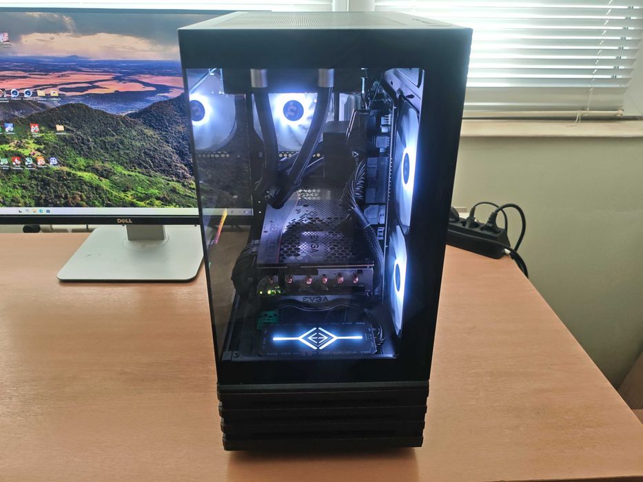 Геймърски компютър, Ryzen 5700x, Rtx 3070, 32gb Ram, 1tb ssd, 850W, водно охлаждане
