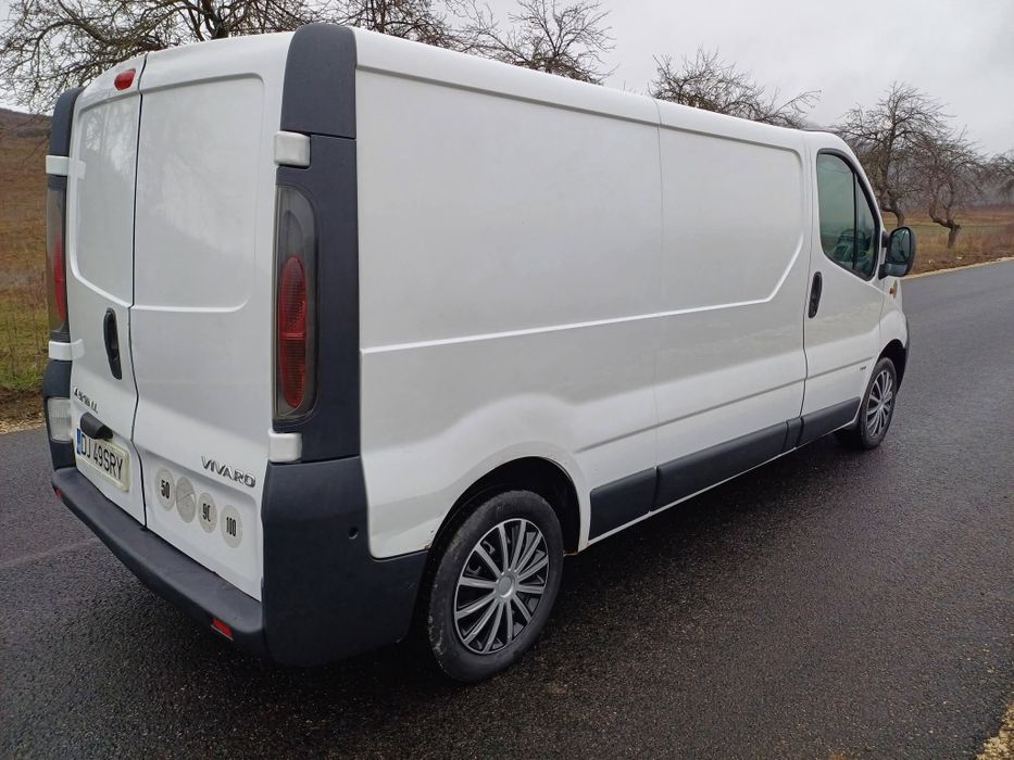 Duba vivaro 1.9d modelul lung fiscal pe loc