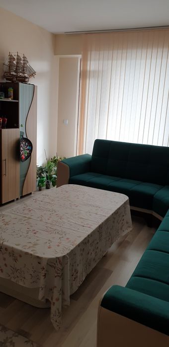 Дава се под наем Тристаен апартамент в Хасково, Любен Каравелов - 70 кв.м за 306 € - Снимка #3