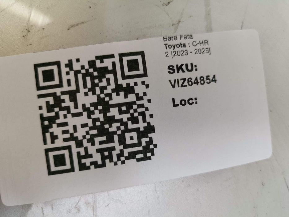 Предна броня Тойота С-ХР / Toyota C-HR 2 Оригинална, в добро състояние