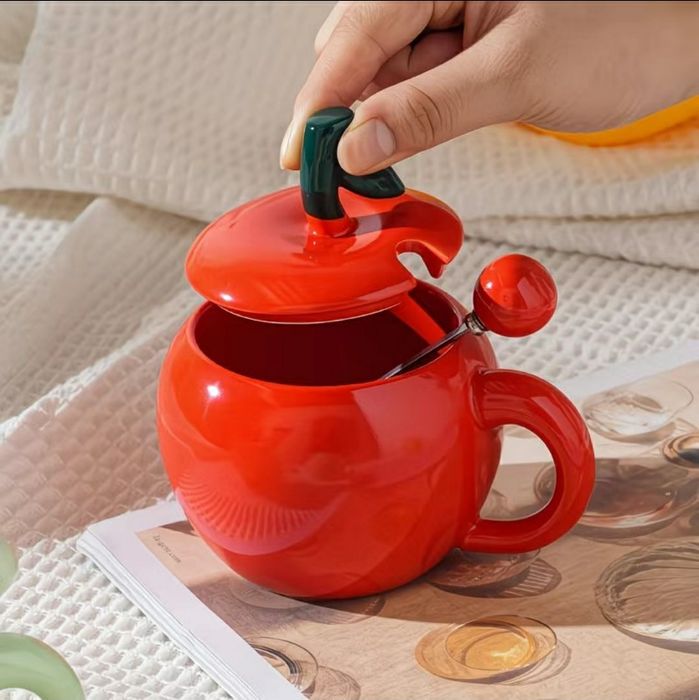 Чашка с блюдцем  шайкесе табағымен