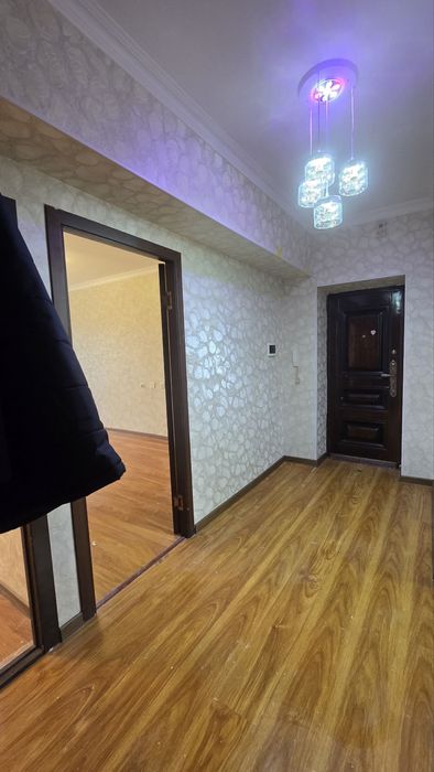 Sergeli 8 hudud 2/2/7,66 kvadrat naqd yoki ipotekaga sotiladi