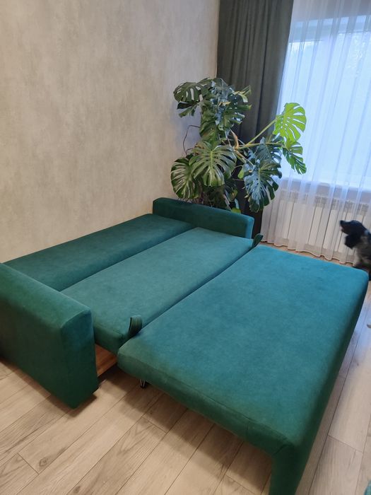 Продать новый диван