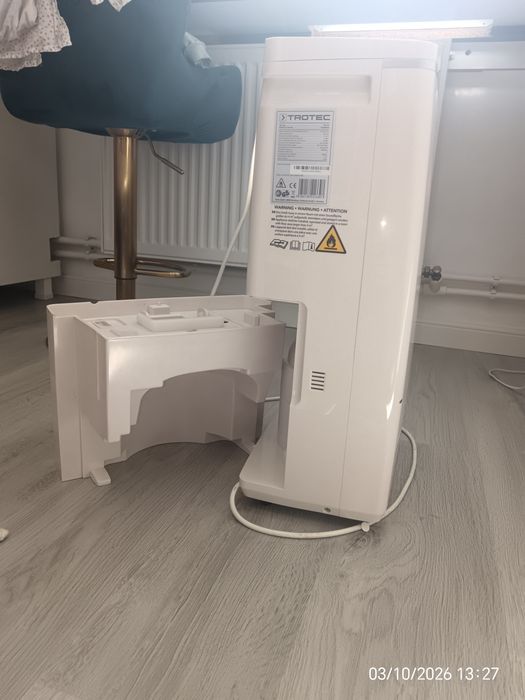 Dezumidificator Trotec TTK72E, 24l/zi, Debit 195mc/h, Pentru spatii de pana la 50mp, Display, Timer, Higrostat, Uscare rufe