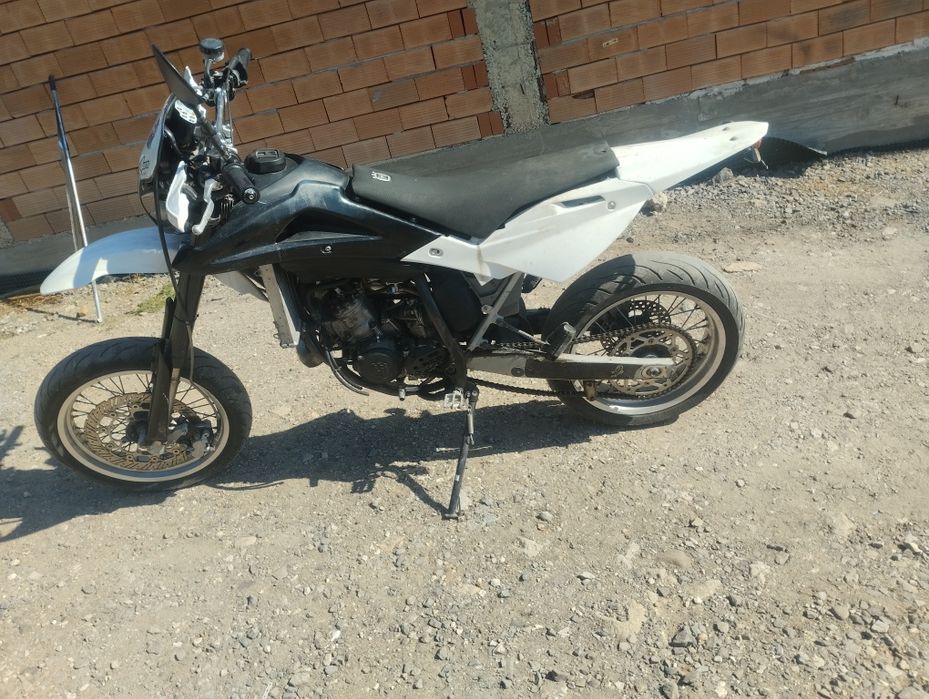 Husqvarna SM 125