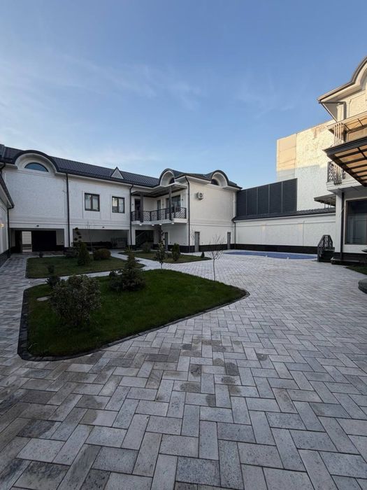 Продаетчя Евро дом | Амир Темур махалля | 8 сот | 700 м2