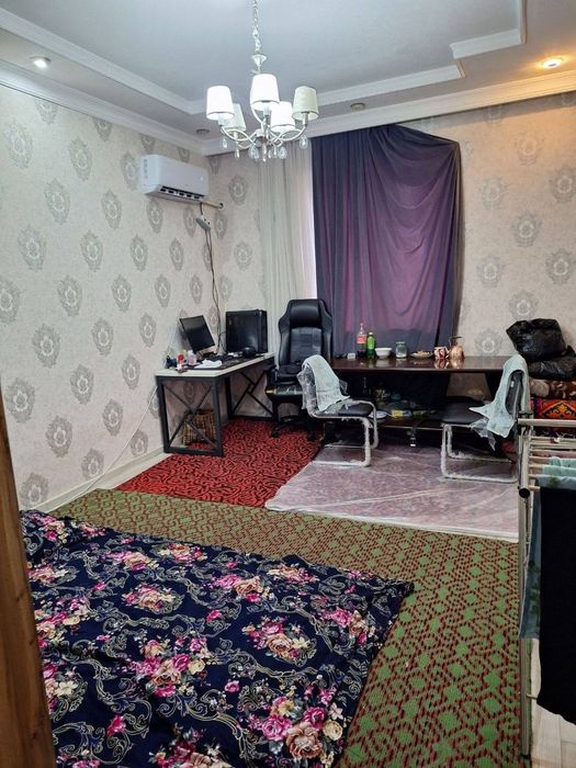 Срочно продаётся 2 ком Дубовая мороженое