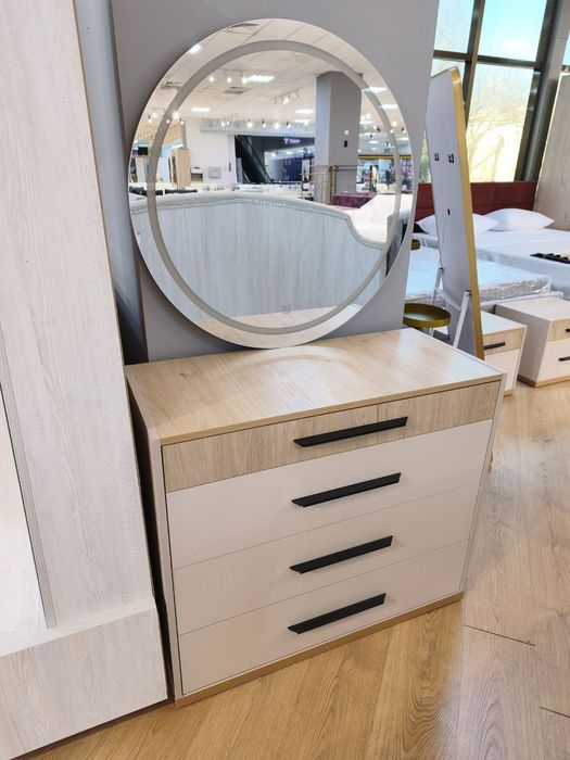 Трюмо качество на миллион