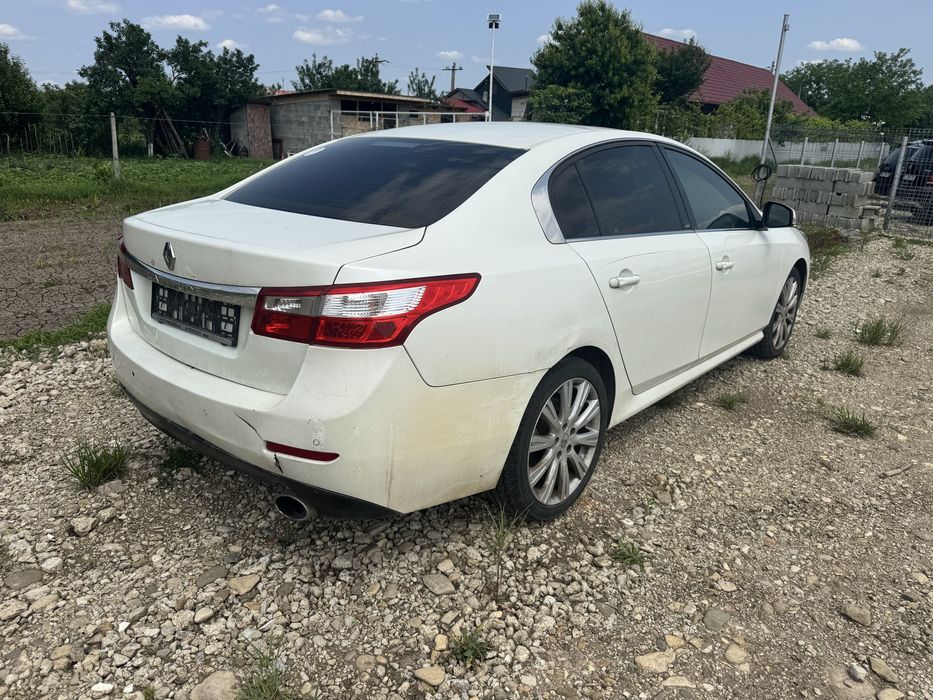 Renault Latitude 300 Diesel V9X DEZMEMBRARI