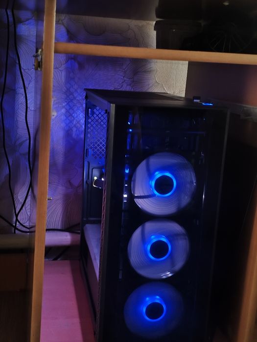 Продам игровой компьютер комплект