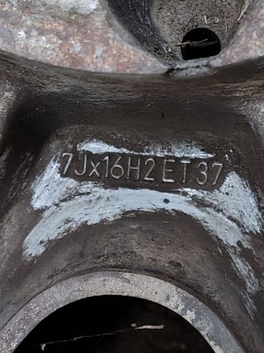 Продавам джанти за Mercedes оригинални