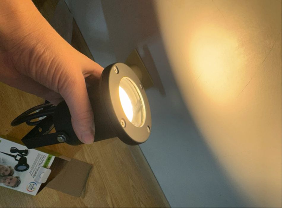 Spot / lumina de gradina