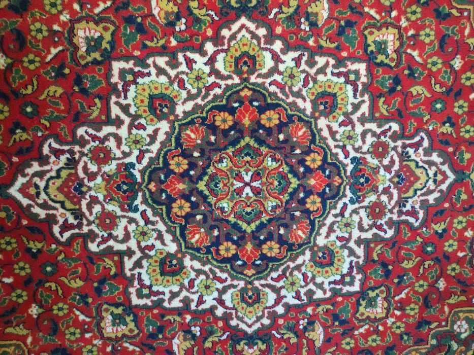 Продается хтвинский ковер