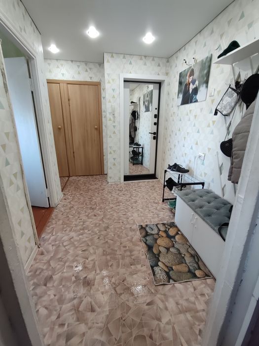ПРОДАМ 4-х комнатную квартиру
