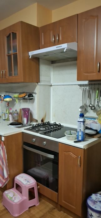 Кухня ъглова на отделни модули