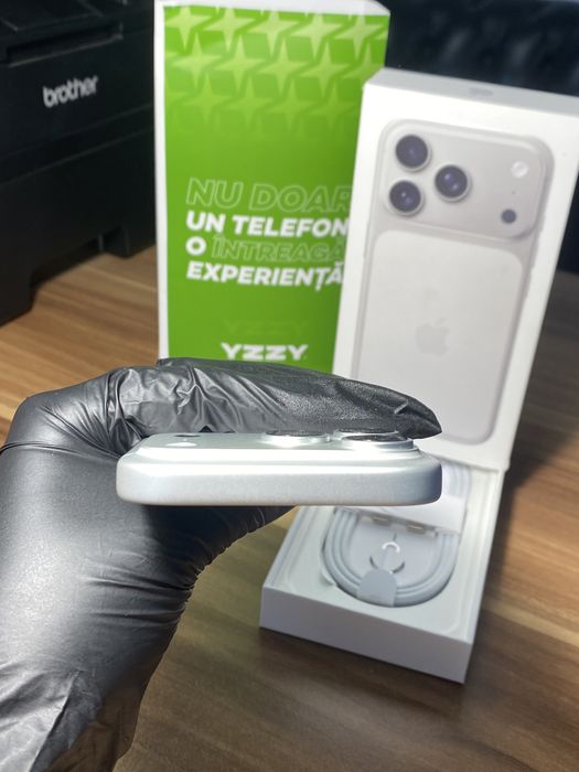 iPhone 17 Pro • 1 TB • Silver