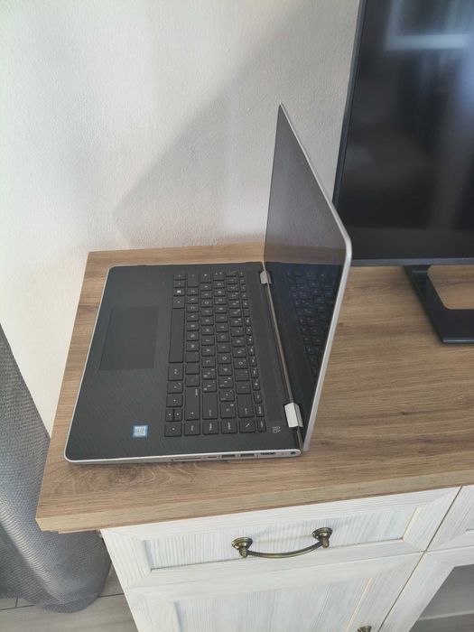 LAPTOP/TABLETA HP X360 touchscreen 14'',I3 7100U,8G DDR4, stylus,Windows 11 activat