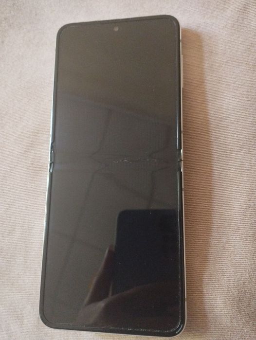 Samsung galaxy z flip 5