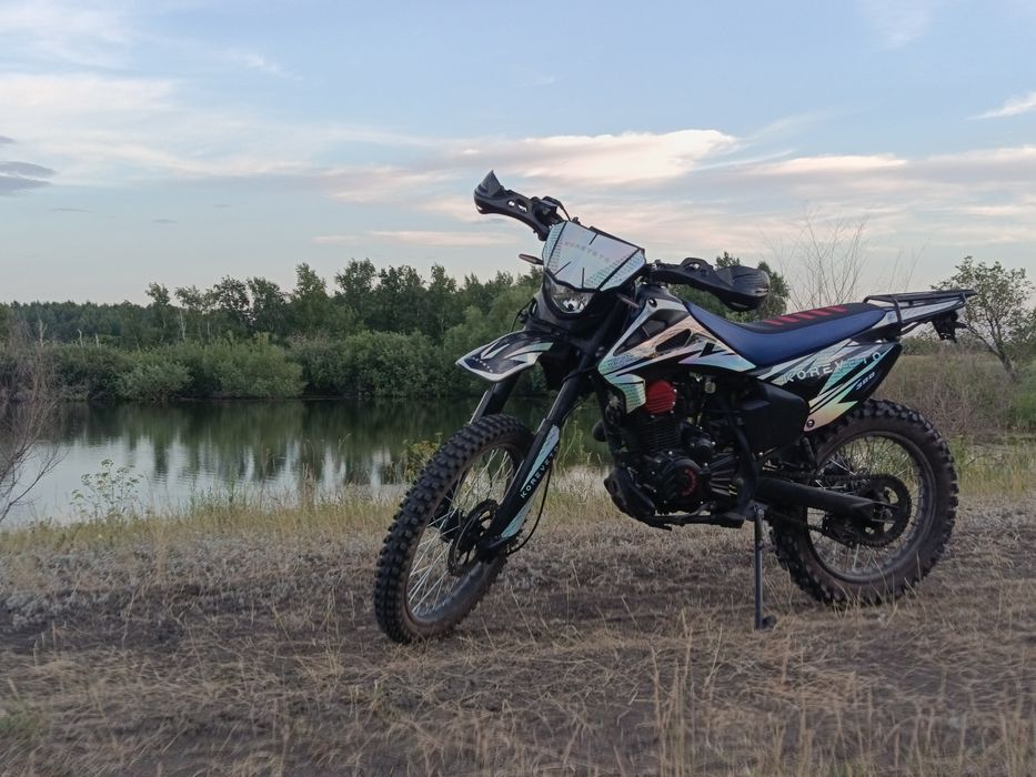 Продам мотоцикл 300куб