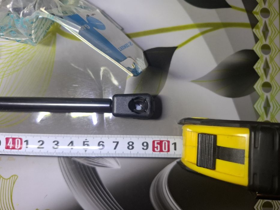 Торсионы багажника