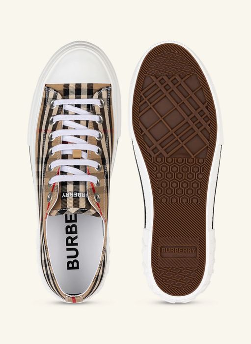 Обувки Burberry