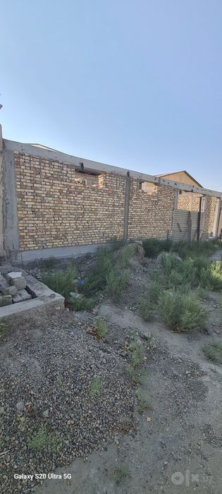 Nedastroyni uchastok sotiladi juda mustahkam juda qulay lakatsiya
