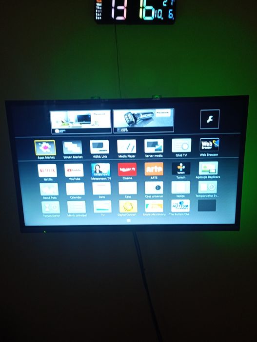 Televizor Smarrtt Panasonic