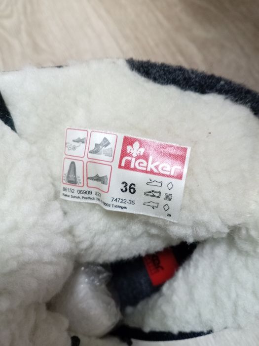 Продаются ботинки