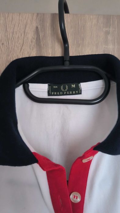Дамски тениски  Ralph Lauren u FRED PERRY (оригинални)
