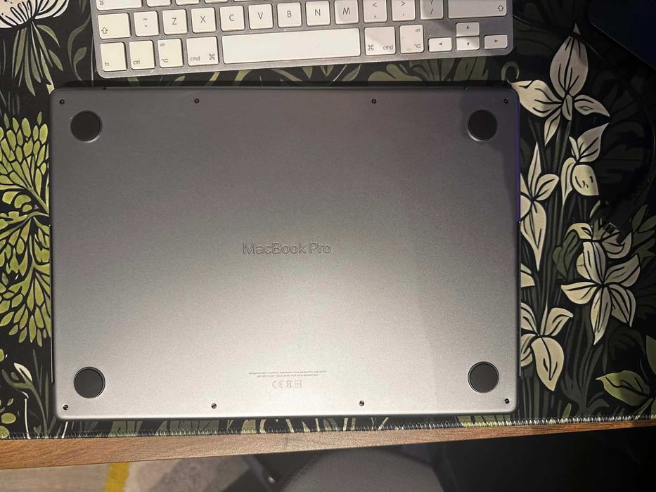 MacBook Pro 14" M2 PRO 12-Core CPU, 19-Core GPU, 16GB RAM, 1TB SSD