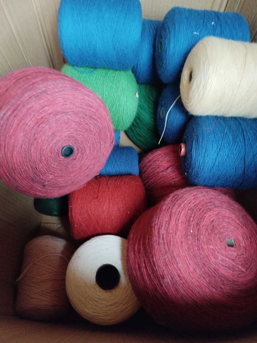 lână de oaie vopstă