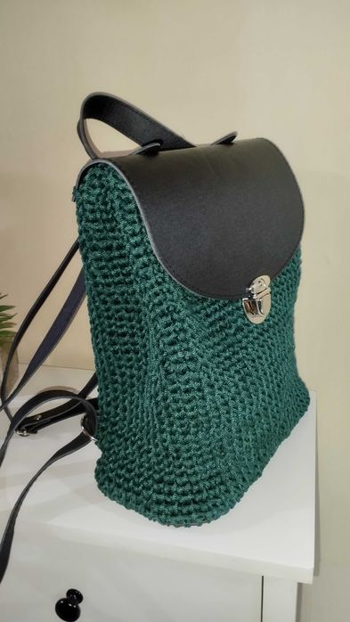 Чанти - ръчно изплетени