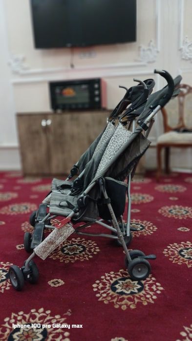 Продаю СРОЧНО коляску для двойняшек