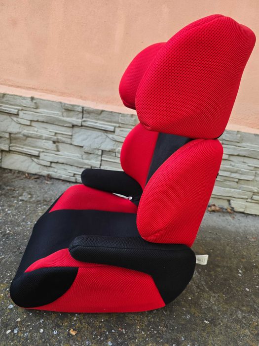 Детско столче за кола