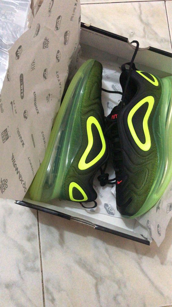 Nike air max hot sale 720 lime green