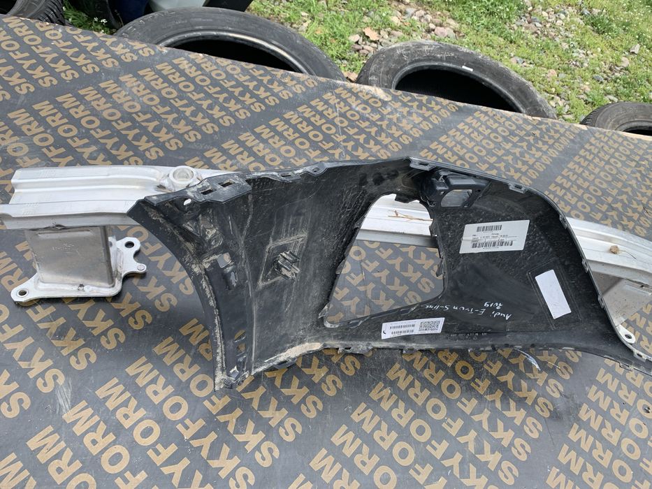 Броня Audi Q8 E-Tron