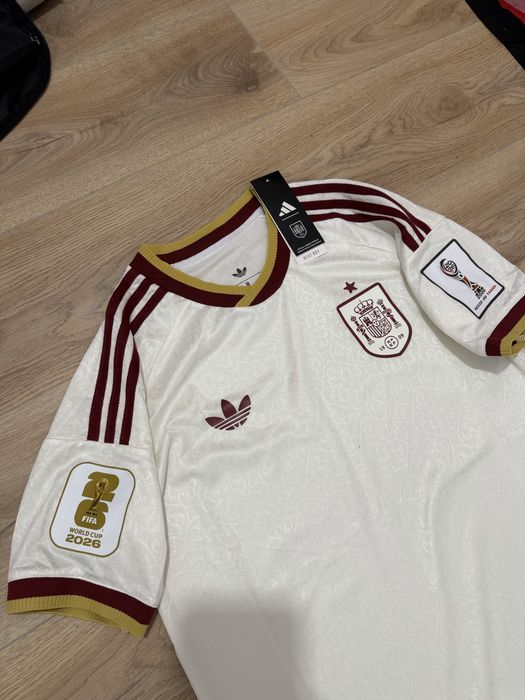 Tricou de fotbal Adidas originals spania spain marime M nou cu eticheta