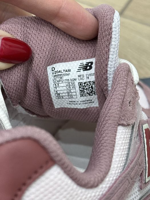 Кроссовки new balance 204L