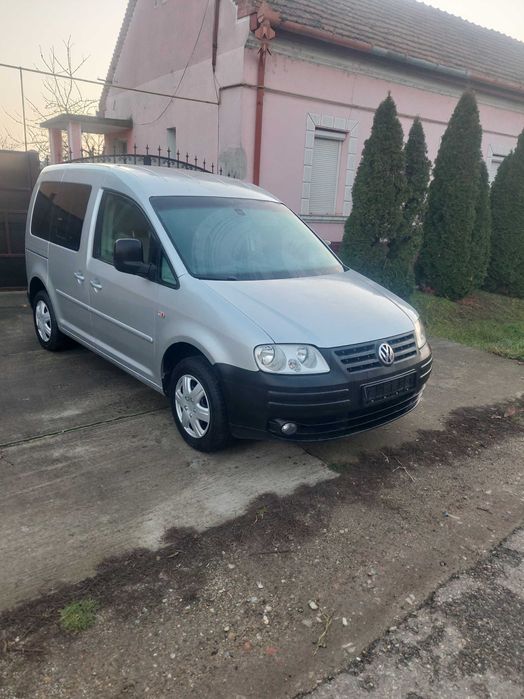 Volskwagen caddy,1.4 benzina,an 2009