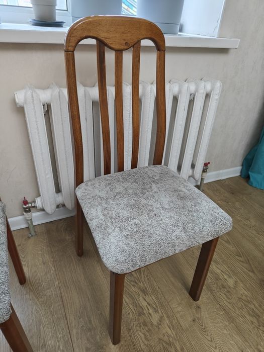 Продам стулья в хорошем состоянии