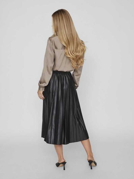 Черна пола на VILA