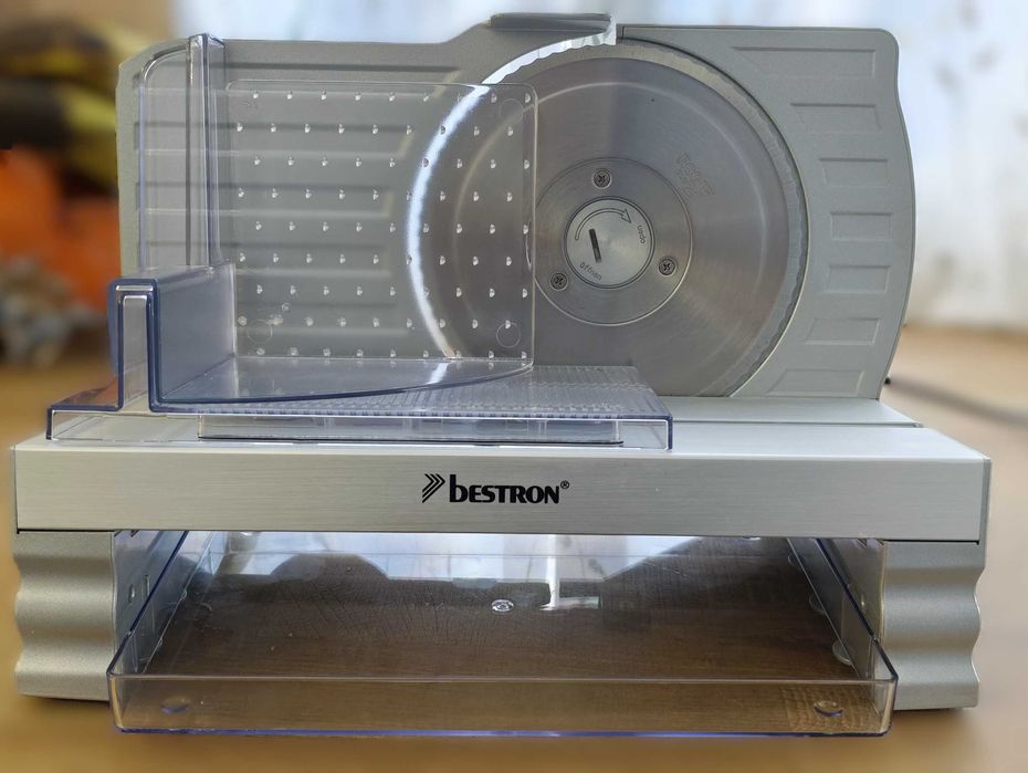 Електрическа резачка за храна Bestron AFS9018S - Колбасорезачка